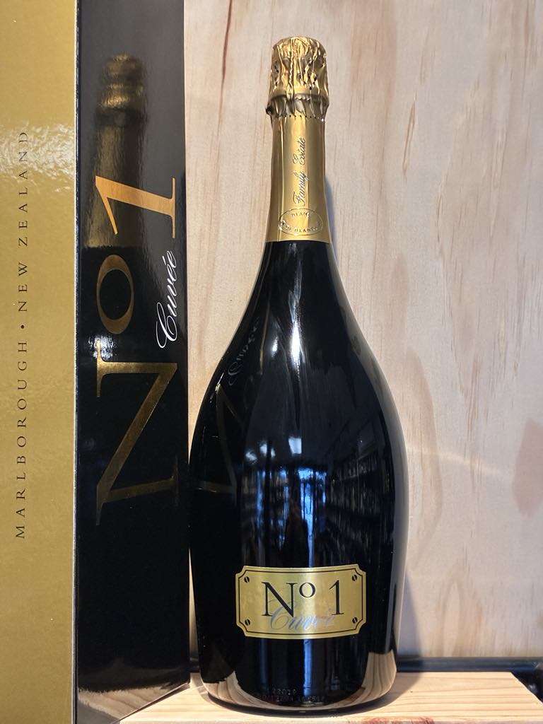 No.1 Family Estate Methode Traditionelle NV 1.5L