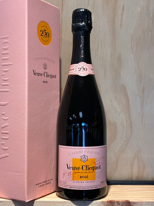 Veuve Clicquot Rose Champagne NV