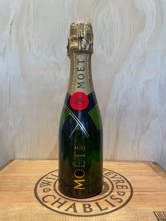 Moet & Chandon Champagne NV 200ml